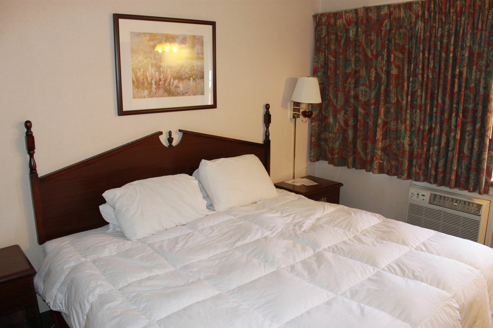 Days Inn By Wyndham Davenport Ia Dış mekan fotoğraf